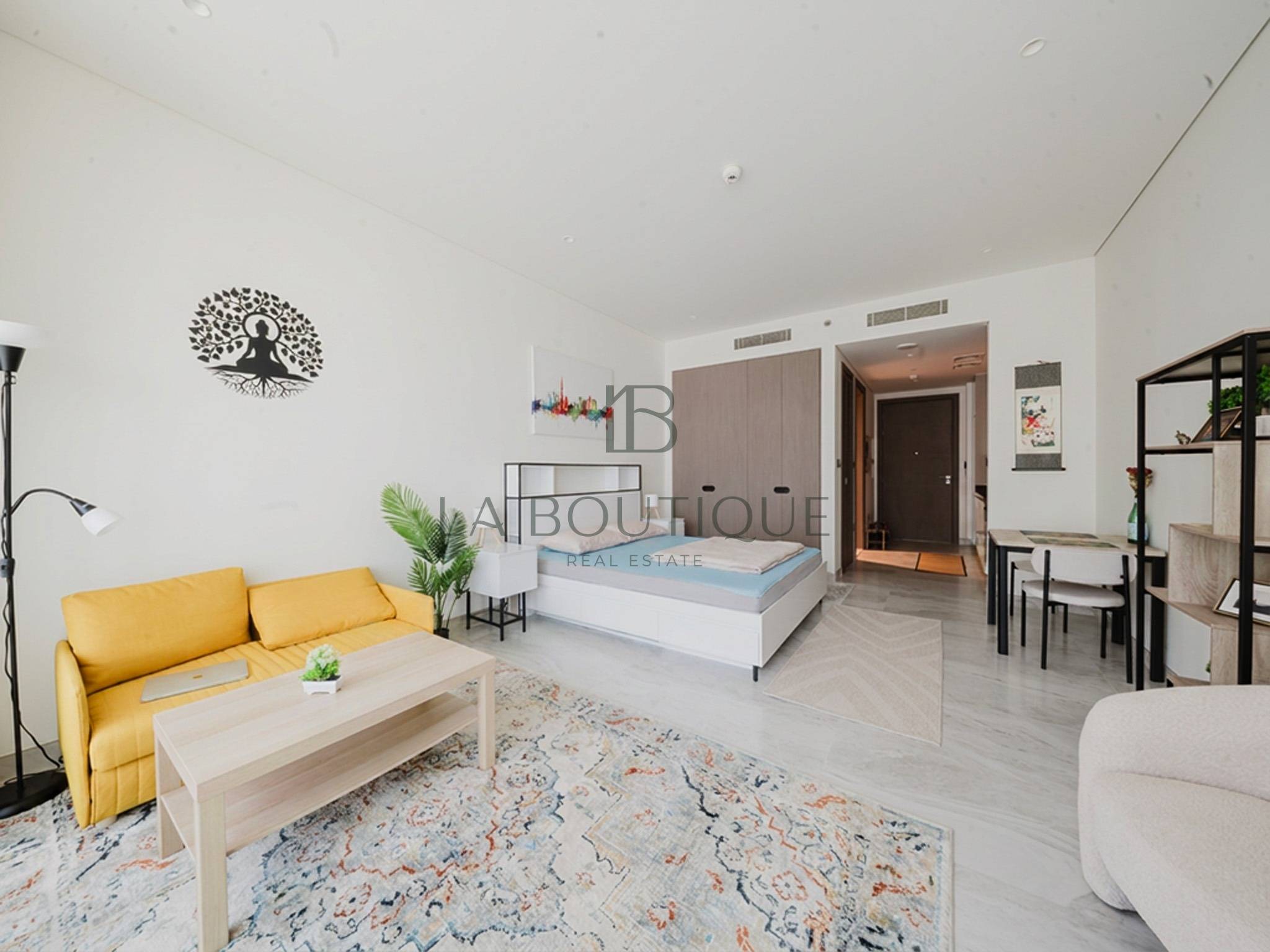 Vacant | Fully Furnished Studio | Community View